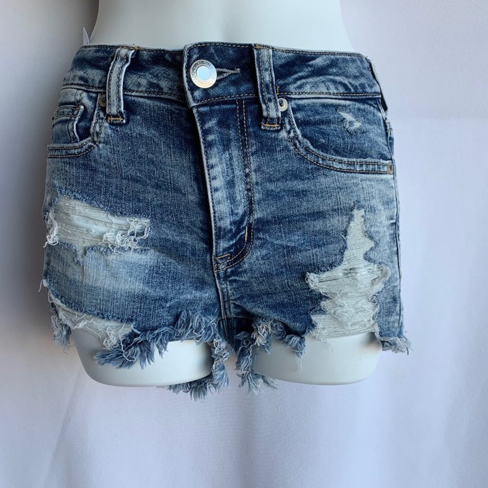 American Eagle Outfitters distressed shorts sz 00
